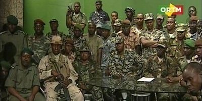 916508_renegade-malian-soldiers