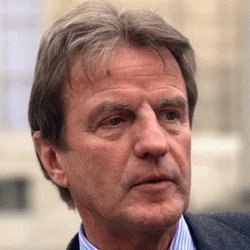 Bernard Kouchner_0