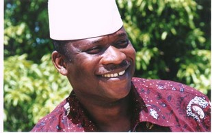 Abdoulaye Diabaté souffrant d’un palu joue pour le plaisir de ses fans