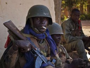 Un soldat malien à Gao, le 10 février 2013. REUTERS