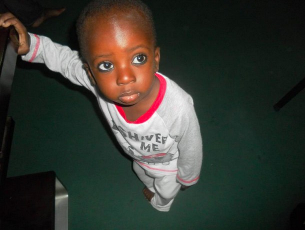 Ismaël Kandé, un enfant de 18 mois avec le corps couvert de versets du Saint Coran