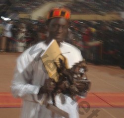 Moussa Touré et son étalon de bronze
