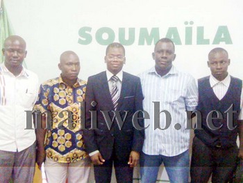 Les signataires de l'alliance au centre Dr. Madou Diallo