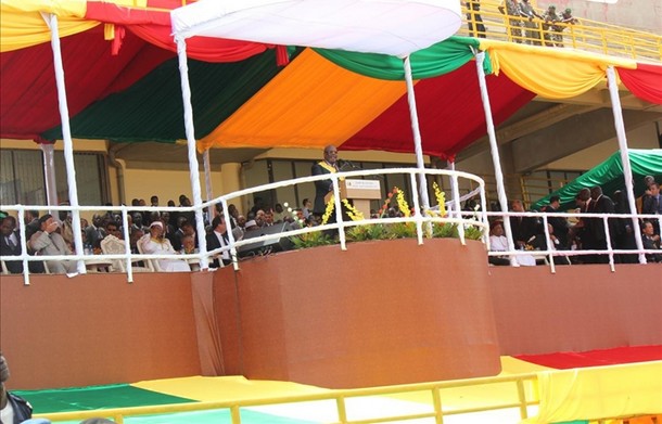 Le Président Ibrahim Boubacar Keita a fêté en compagnie de ses pairs venus d`Afrique et d`Europe, son investiture à la magistrature suprême du Mali.