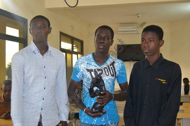 Samakoro Bouaré au milieu