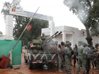 Entrée du camp militaire de Kati, près de Bamako, le 3 octobre 2013. AFP