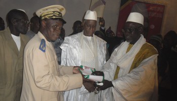 De gauche à droite le conseillé Pakuy Kamaté, Diadié Bah et Chérif Ousmane Madani Haidara
