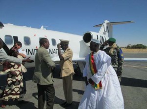 visite-de-5-ministres-tomcoutou