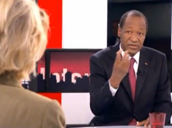 Le président burkinabè Blaise Compaore sur le plateau de l'émission Internationales, diffusée le 8 décembre 2013. TV5 Monde