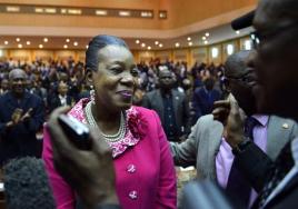 La maire de Bangui, Catherine Samba-Panza, élue présidente de transition par le parlement centrafricain, le 20 janvier 2014 à Bangui (AFP, Eric Feferberg)