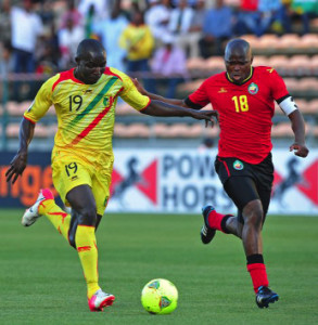 Après le Nigeria et l’Afrique du Sud, Hamidou Sinayoko (d) et les Aigles retrouvent un autre pays anglophone