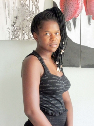 Mariam Ibrahim Maïga, artiste plasticienne Mariam Ibrahim Maïga, artiste plasticienne