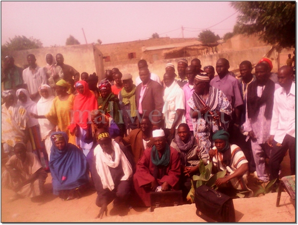 Photo des participants de la section CODEM de Diéma Convergence pour le Développement du Mali (CODEM) : Sur le chemin de la redynamisation des structures