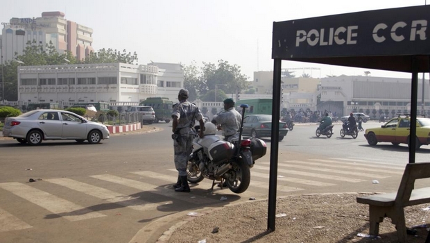 Mali: Algérie et Burkina Faso unissent leurs forces dans la crise malienne