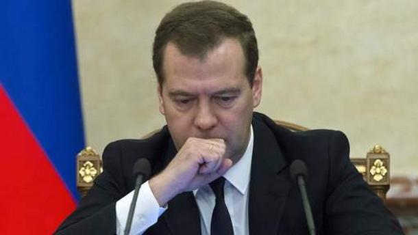 Medvedev piraté: "Je démissionne, j'ai honte de mes actes"