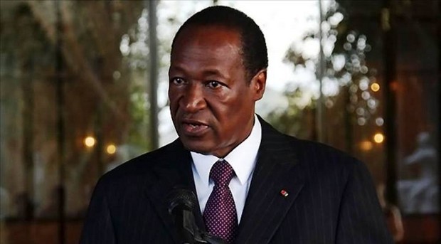 Le Président du Faso Blaise Compaoré annonce qu’il quittera le pouvoir à l'issue d'une période de transition