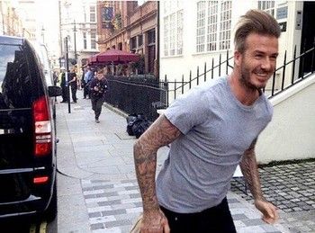 Photo : David Beckham joue à chat avec les paparazzi !