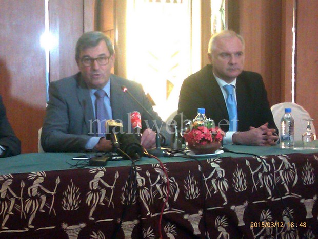 L'ambassadeur de France au Mali, Gilles Hubresson et le vice-président du MEDEF, Jean- Paul Bacquet