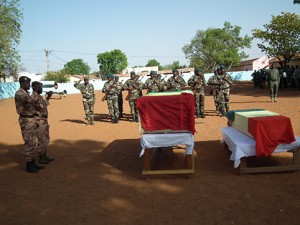 Evénements tragiques de Sananfara : La gendarmerie rend hommage a Chaka Sidibé et Tahirou Berthé