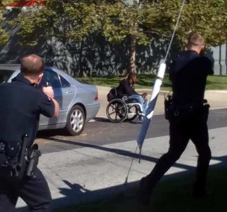 © Le Parisien Jeremy Mc Dole s'est fait tiré dessus à plusieurs reprise par la police de Wilmington (Delaware).