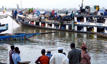 pirogue