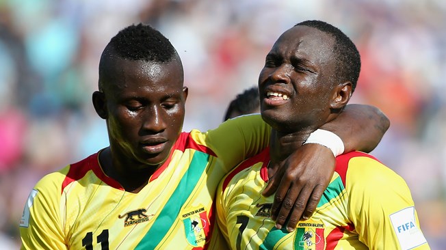 Les Aigles s'envolent vers les quarts (3:0)