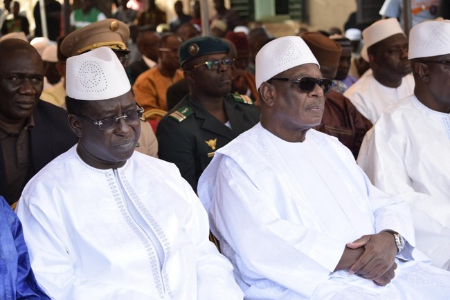 Soumaila Cissé et Ibrahim Boubacar Keita au cours de la cérémonie
