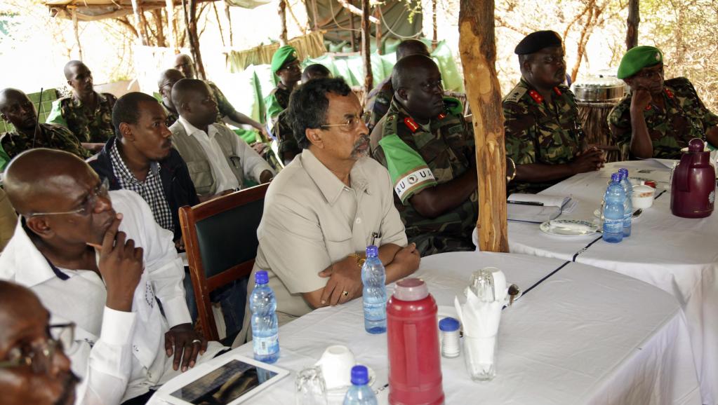 Mahamat Saleh Annadif lors d'une réunion en Somalie dans le cadre de l'Amisom, en 2013 © PAUL MUNENE / AU UN IST PHOTO / AFP