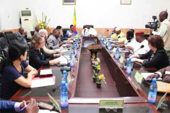 La rencontre était présidée par le ministre de l’Administration territoriale, Tiéman Hubert Coulibaly