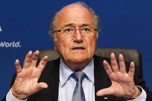 « Incroyable et insensé » : Sepp Blatter fustige la FIFA de Gianni Infantino dans l'affaire de l'arbitre somalien expulsé des États-Unis