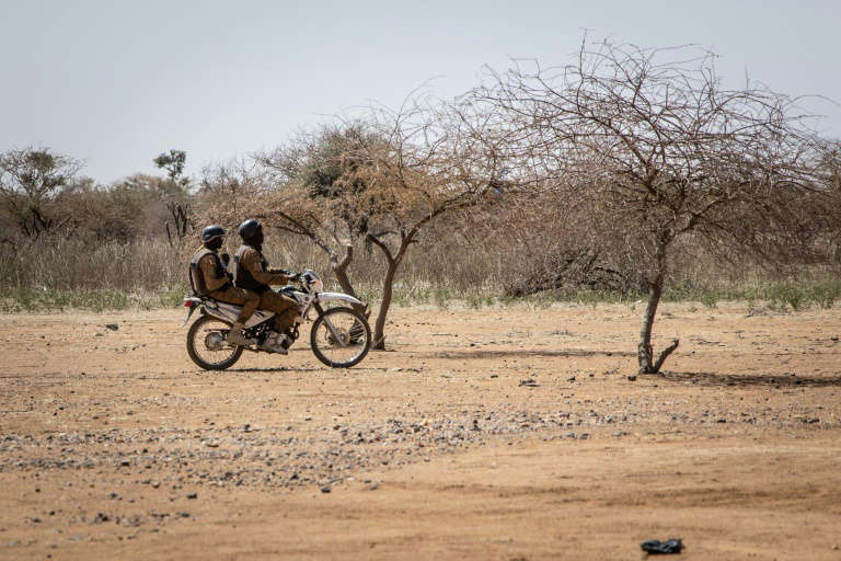 Burkina Faso : un chef jihadiste présumé tué lors d'une opération militaire dans le centre-est (médias)