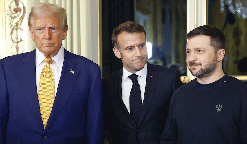 Emmanuel Macron écarté par Donald Trump face à Volodymyr Zelensky ? L’Élysée fustige les « fausses informations » de CNews
