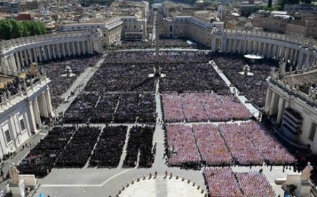 Funérailles du Pape François : Quand le religieux côtoie le politique