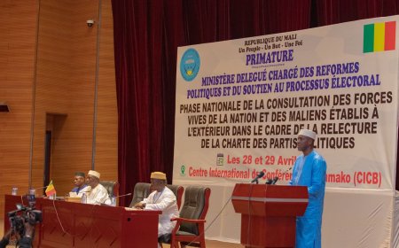 Recommandations des forces vives : dissolution des partis politiques et 5 ans de plus pour Assimi Goïta