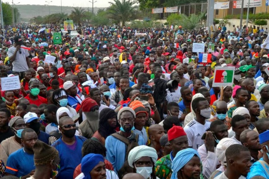 Malgré le report du meeting populaire sur le Boulevard de l’indépendance :  Les leaders politiques et les militants pro-démocratie persécutés au Mali
