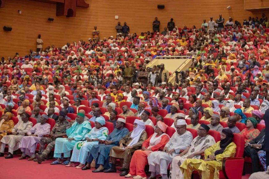Recommandations clés des consultations nationales au Mali sur l'avenir politique du pays