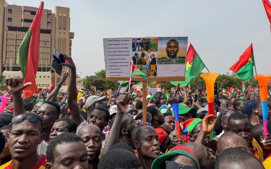 Burkina/marche du 30 avril : La jeunesse africaine réaffirme son engagement sans faille à soutenir le capitaine Traoré