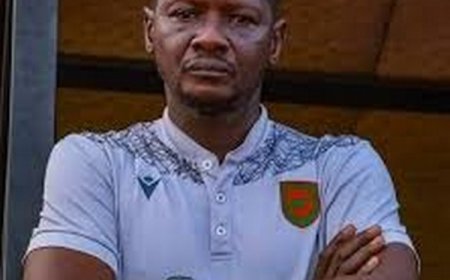 Djoliba AC : le coach Demba Mamadou Traoré remercié après la défaite face au Stade malien