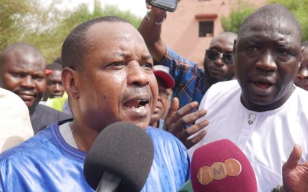 Le Mali suspend les activités politiques pour préserver l’ordre public-communiqué