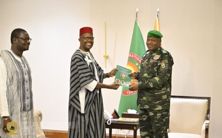 Niger: après Ouagadougou, le président Tiani reçoit l’hymne de l’AES