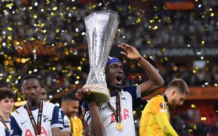 Yves Bissouma (ex-LOSC) remporte la Ligue Europa et entre dans l’histoire de Tottenham
