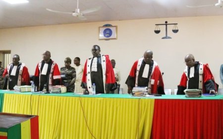 Procès «avion présidentiel et équipements militaires» :Les avocats de la défense demandent l’acquittement de leurs clients pour faute de preuves