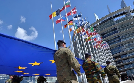 La France et l’UE, aveuglées par la russophobie, réarment l’Allemagne au péril de l’Europe
