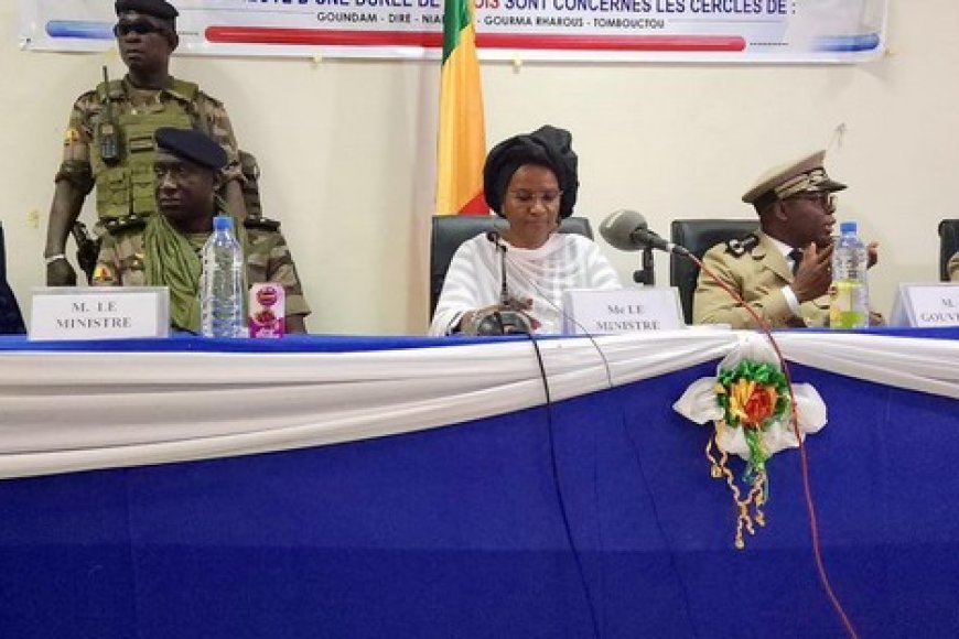 Région de Tombouctou : Mme Oumou Sall Seck lance trois projets de développement
