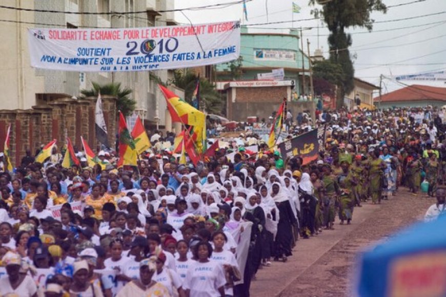 Montée des extrêmes, drames humanitaires et affrontements militaires : 2025, La fin du monde ou la fin d’un monde ?