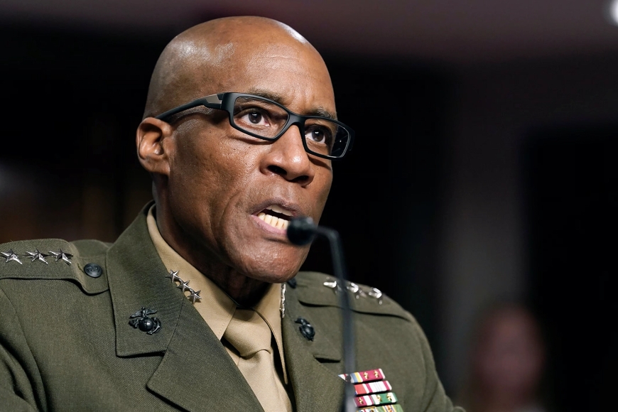 Pourquoi le général Langley se rebelle-t-il contre le capitaine Ibrahim Traoré et pourquoi ?