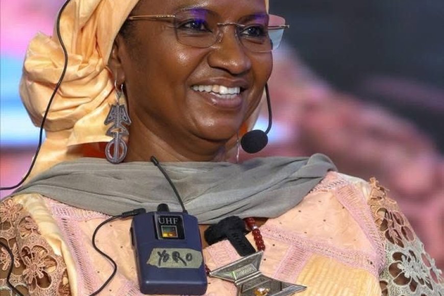 Salon international de recrutement :  Mme Oumou Sall Seck émerveille l’assistance par un Master talk époustouflant