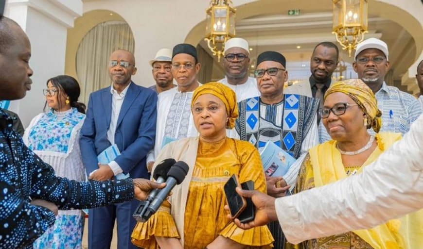 Santé : Le rapport des états généraux remis au président Assimi Goïta
