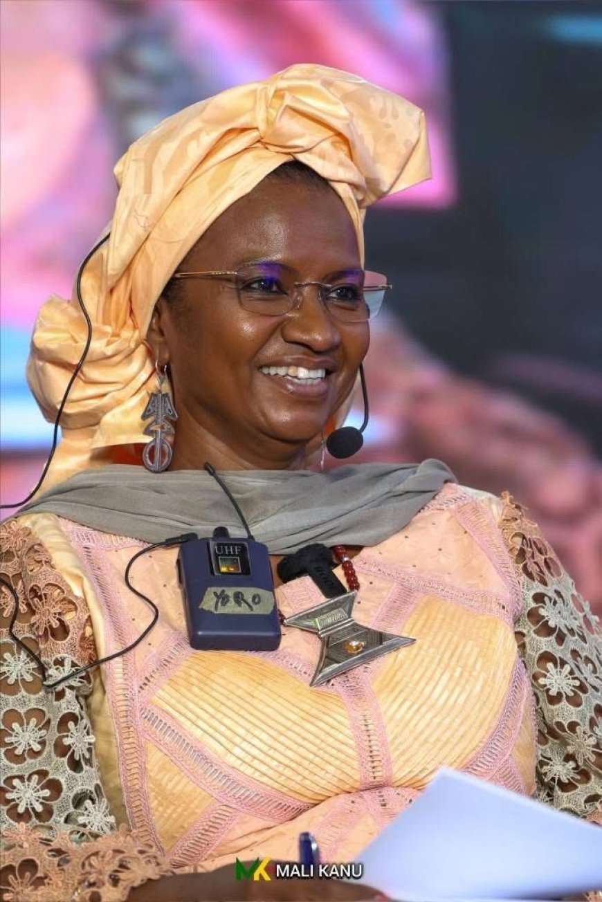 Salon international de recrutement : Mme Oumou Sall Seck émerveille l’assistance par un Master talk époustouflant