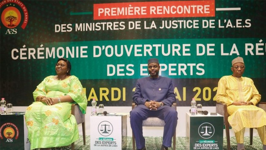 Mise en œuvre des mécanismes administratifs et juridiques de l'AES : Les ministres de la justice des pays membres en conclave à Bamako